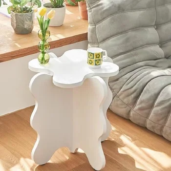 Современный приставной столик в виде лепестка, Деревянный журнальный столик для гостиной, Прикроватный столик для спальни, домашний маленький столик в скандинавском стиле с мультяшным лепестком