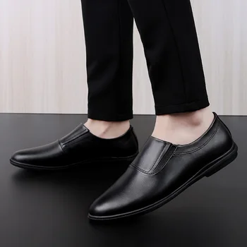мужская кожаная обувь модные лоферы обувь на плоской подошве Повседневная обувь для мужчин без шнуровки Обувь с кисточками Модные кроссовки мужские мокасины