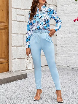 Рубашка с цветочным принтом в стиле барокко и брюки с высокой талией в комплекте